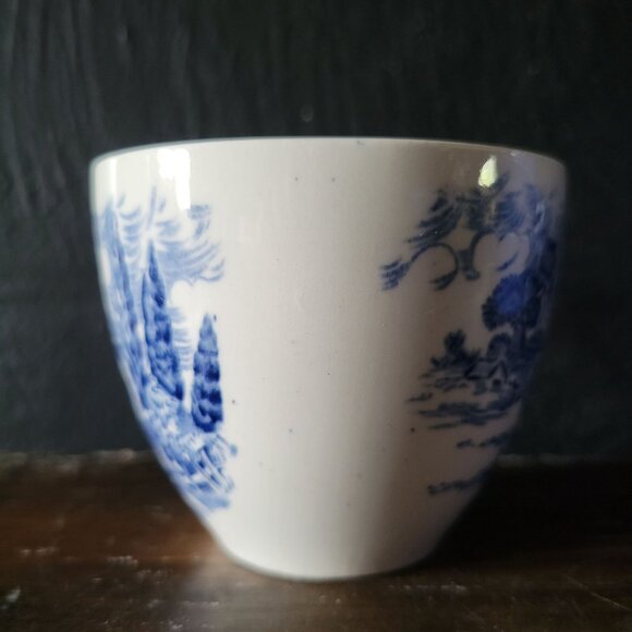 Set of 3 Vintage Enoch Wedgewood Tunstall Countryside Teacups, Blue and White - Picture 5 of 8